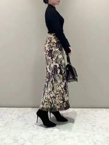 ORIGINATED IN GRACE CONTINENTAL Kanon コーディネート画像