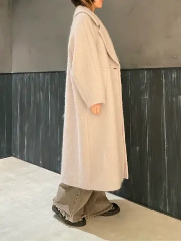 ORIGINATED IN GRACE CONTINENTAL 三浦　芙優 コーディネート画像