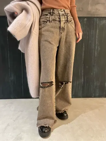 ORIGINATED IN GRACE CONTINENTAL 三浦　芙優 コーディネート画像