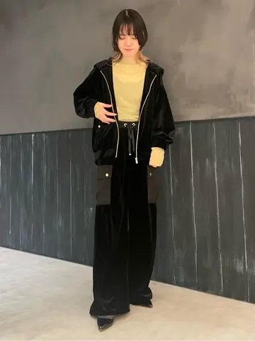 ORIGINATED IN GRACE CONTINENTAL 三浦　芙優 コーディネート画像