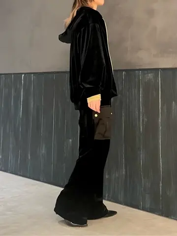 ORIGINATED IN GRACE CONTINENTAL 三浦　芙優 コーディネート画像