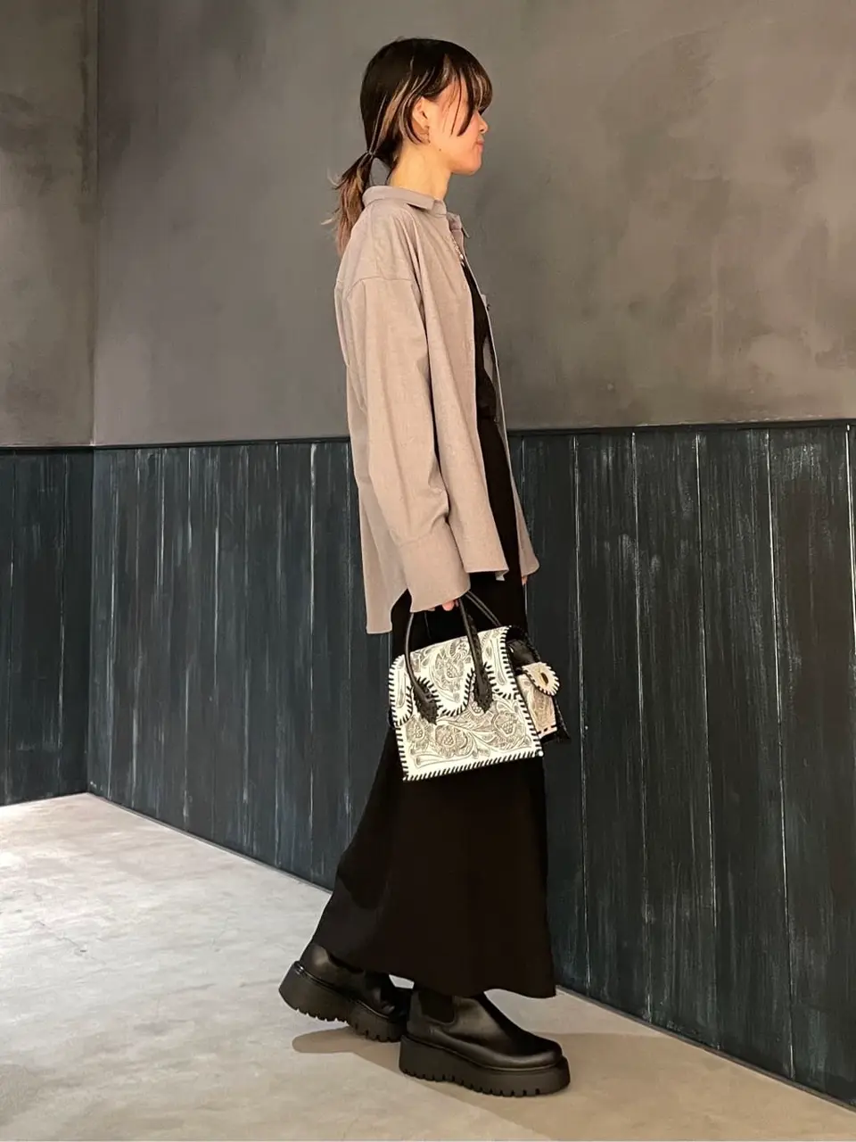 ORIGINATED IN GRACE CONTINENTAL 三浦　芙優 コーディネート画像