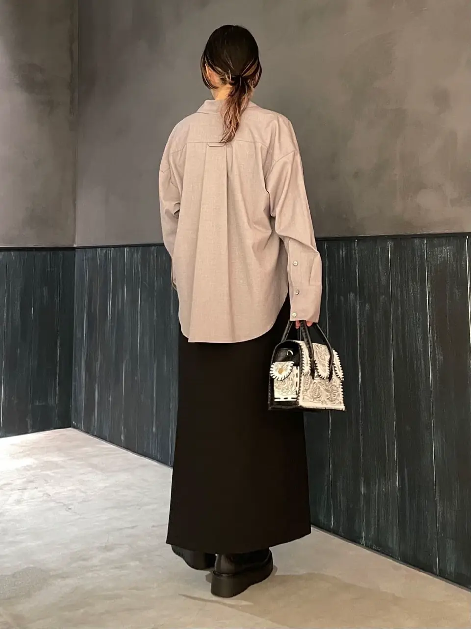 ORIGINATED IN GRACE CONTINENTAL 三浦　芙優 コーディネート画像