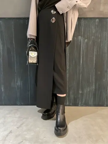 ORIGINATED IN GRACE CONTINENTAL 三浦　芙優 コーディネート画像