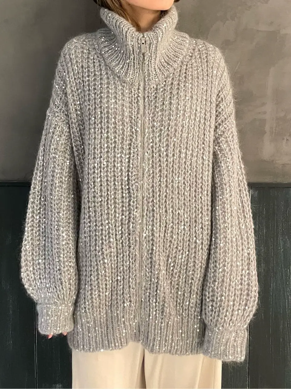 ORIGINATED IN GRACE CONTINENTAL 三浦　芙優 コーディネート画像