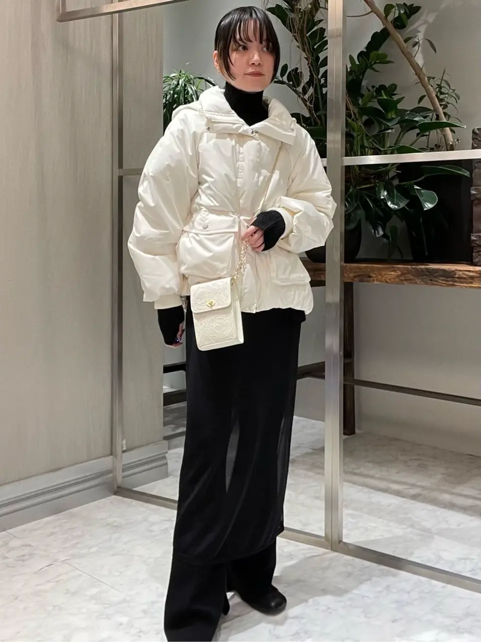 ORIGINATED IN GRACE CONTINENTAL 三浦　芙優 コーディネート画像