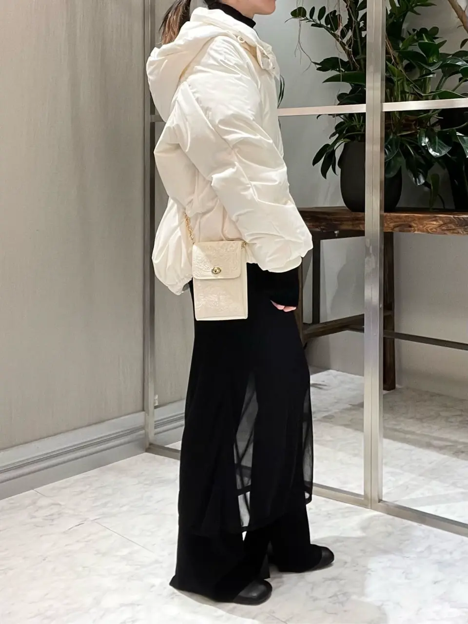 ORIGINATED IN GRACE CONTINENTAL 三浦　芙優 コーディネート画像