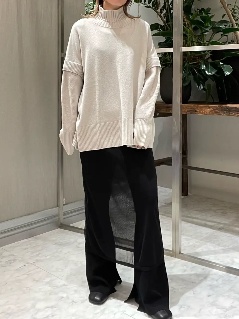 ORIGINATED IN GRACE CONTINENTAL 三浦　芙優 コーディネート画像