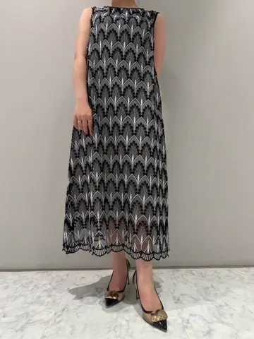 ORIGINATED IN GRACE CONTINENTAL Kanon コーディネート画像