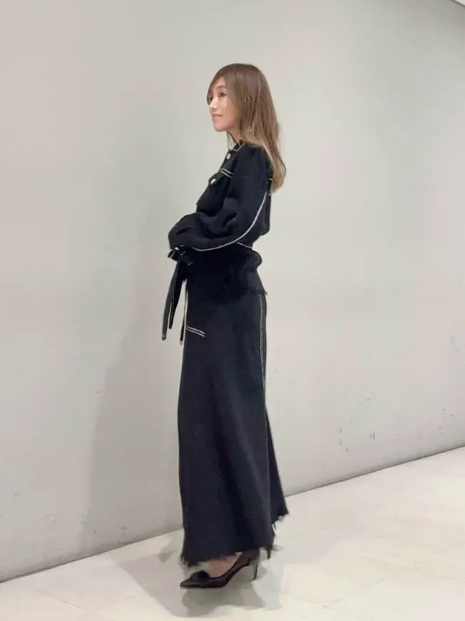 ORIGINATED IN GRACE CONTINENTAL yukimi yonee コーディネート画像