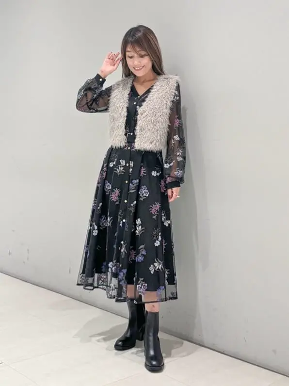 ORIGINATED IN GRACE CONTINENTAL yukimi yonee コーディネート画像