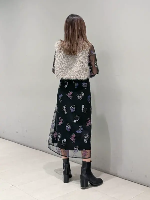 ORIGINATED IN GRACE CONTINENTAL yukimi yonee コーディネート画像