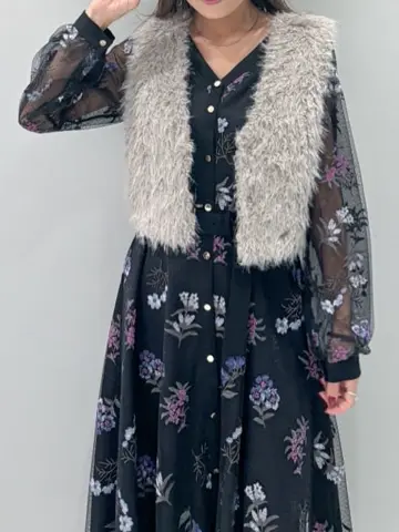 ORIGINATED IN GRACE CONTINENTAL yukimi yonee コーディネート画像