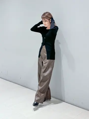 ORIGINATED IN GRACE CONTINENTAL yukimi yonee コーディネート画像