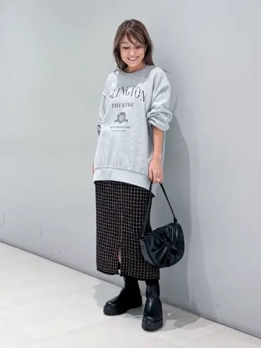 ORIGINATED IN GRACE CONTINENTAL yukimi yonee コーディネート画像