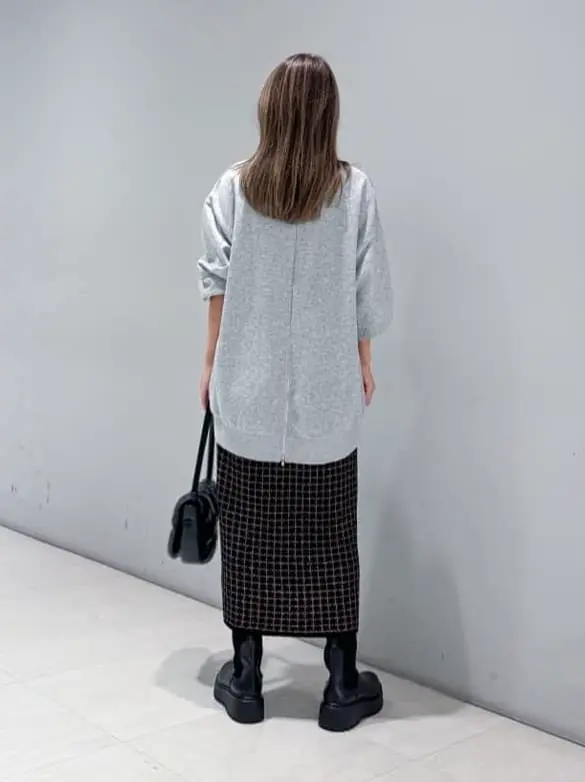 ORIGINATED IN GRACE CONTINENTAL yukimi yonee コーディネート画像