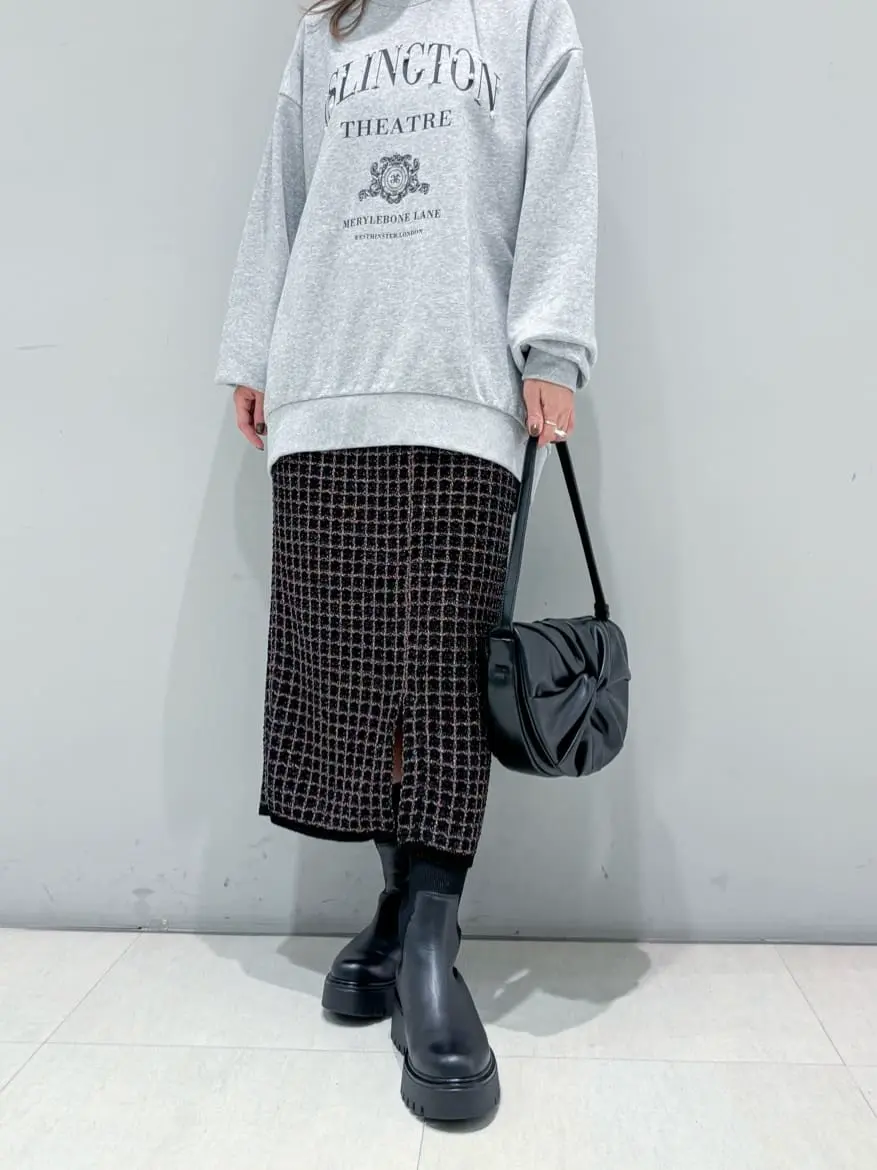 ORIGINATED IN GRACE CONTINENTAL yukimi yonee コーディネート画像