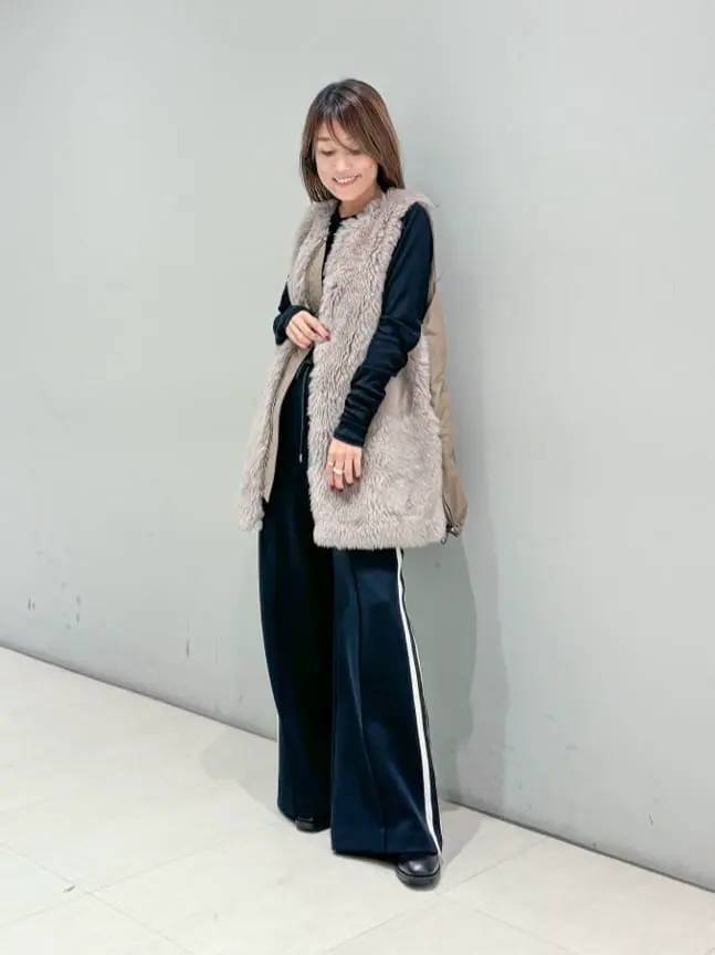 ORIGINATED IN GRACE CONTINENTAL yukimi yonee コーディネート画像