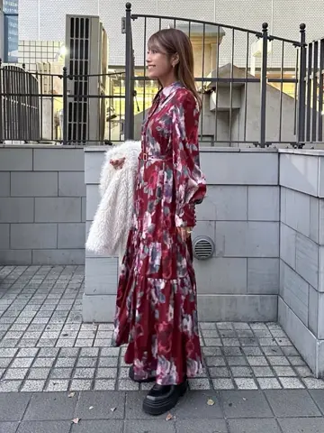 ORIGINATED IN GRACE CONTINENTAL yukimi yonee コーディネート画像