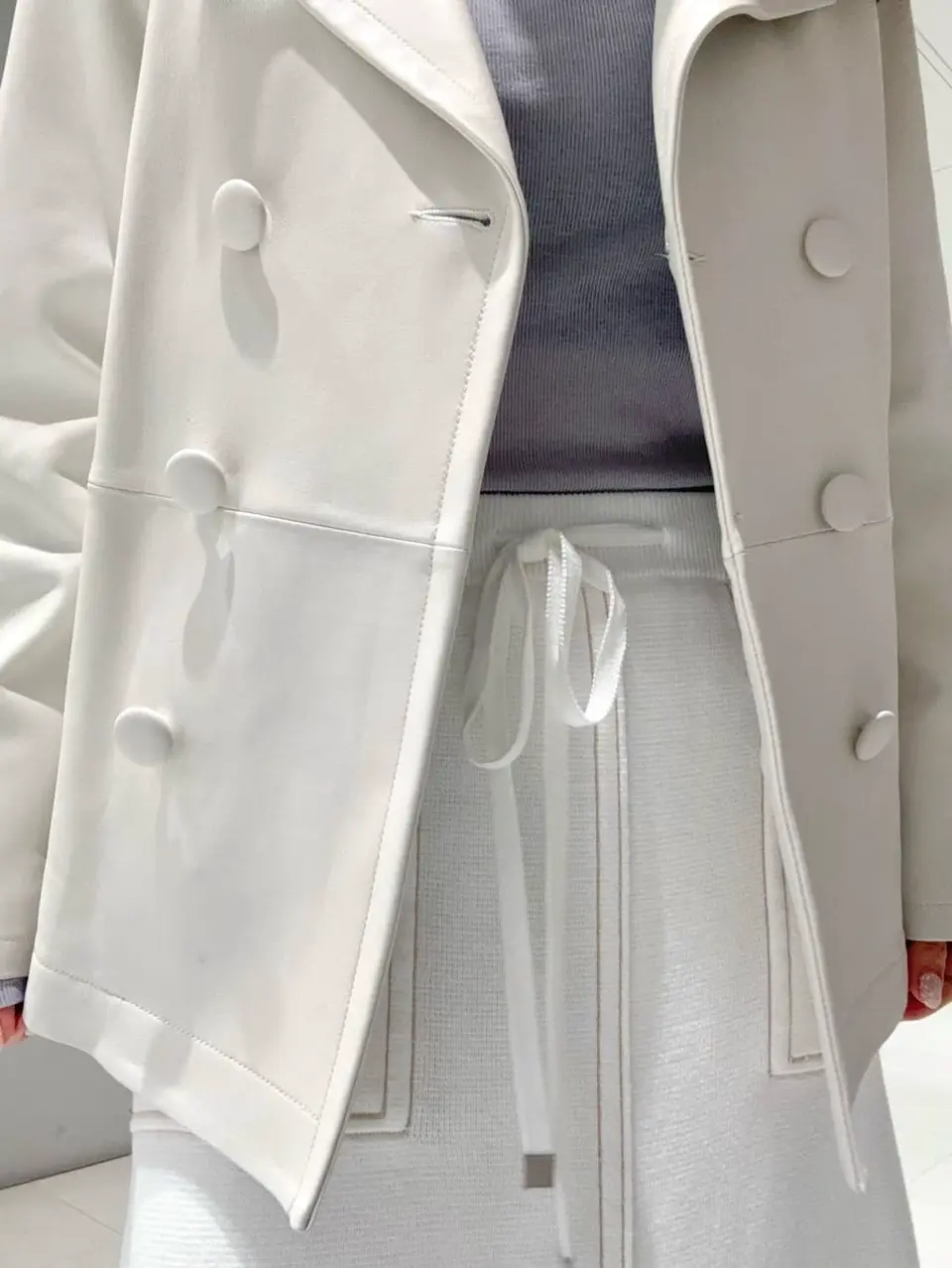 ORIGINATED IN GRACE CONTINENTAL yukimi yonee コーディネート画像