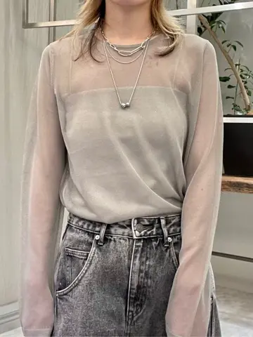 ORIGINATED IN GRACE CONTINENTAL 三浦　芙優 コーディネート画像