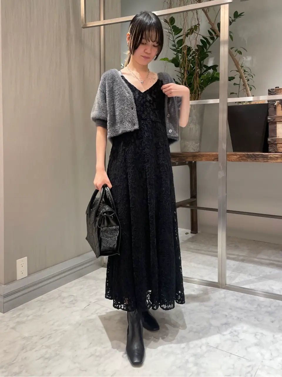 ORIGINATED IN GRACE CONTINENTAL 三浦　芙優 コーディネート画像