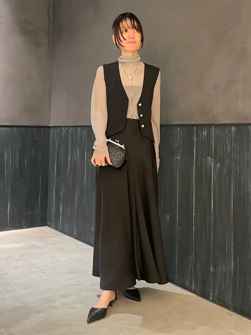 ORIGINATED IN GRACE CONTINENTAL 三浦　芙優 コーディネート画像