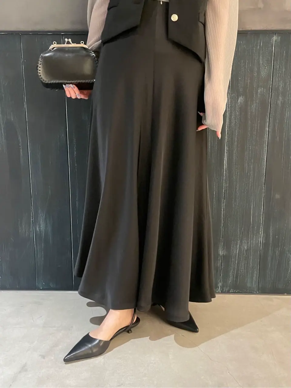 ORIGINATED IN GRACE CONTINENTAL 三浦　芙優 コーディネート画像