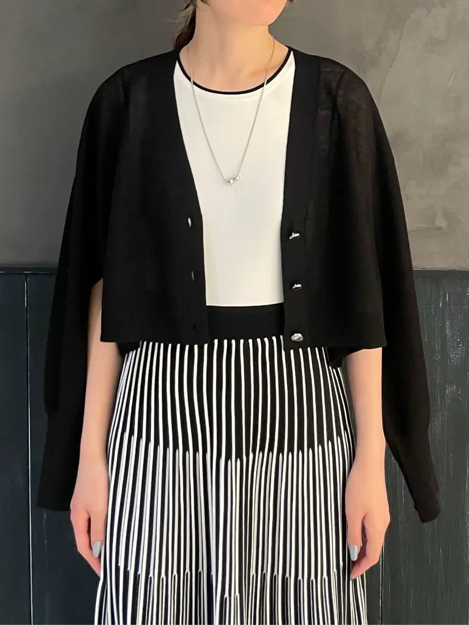 ORIGINATED IN GRACE CONTINENTAL 三浦　芙優 コーディネート画像