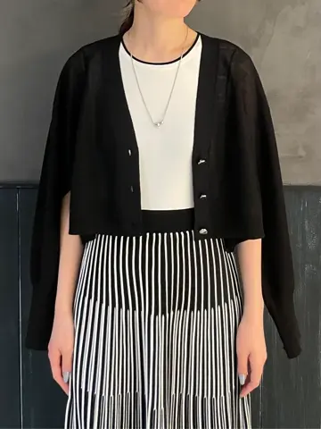 ORIGINATED IN GRACE CONTINENTAL 三浦　芙優 コーディネート画像