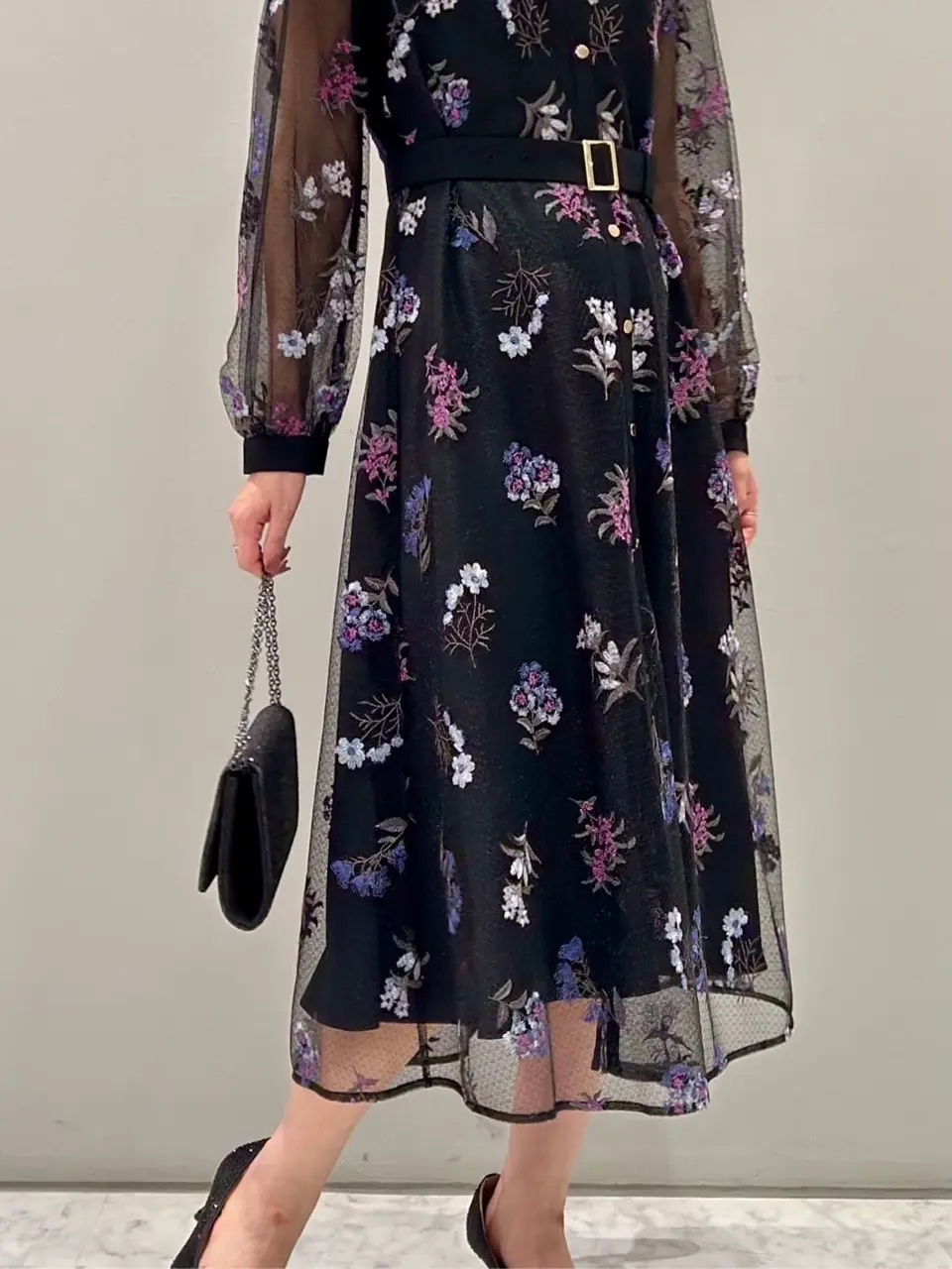 ORIGINATED IN GRACE CONTINENTAL 志田　悠 コーディネート画像