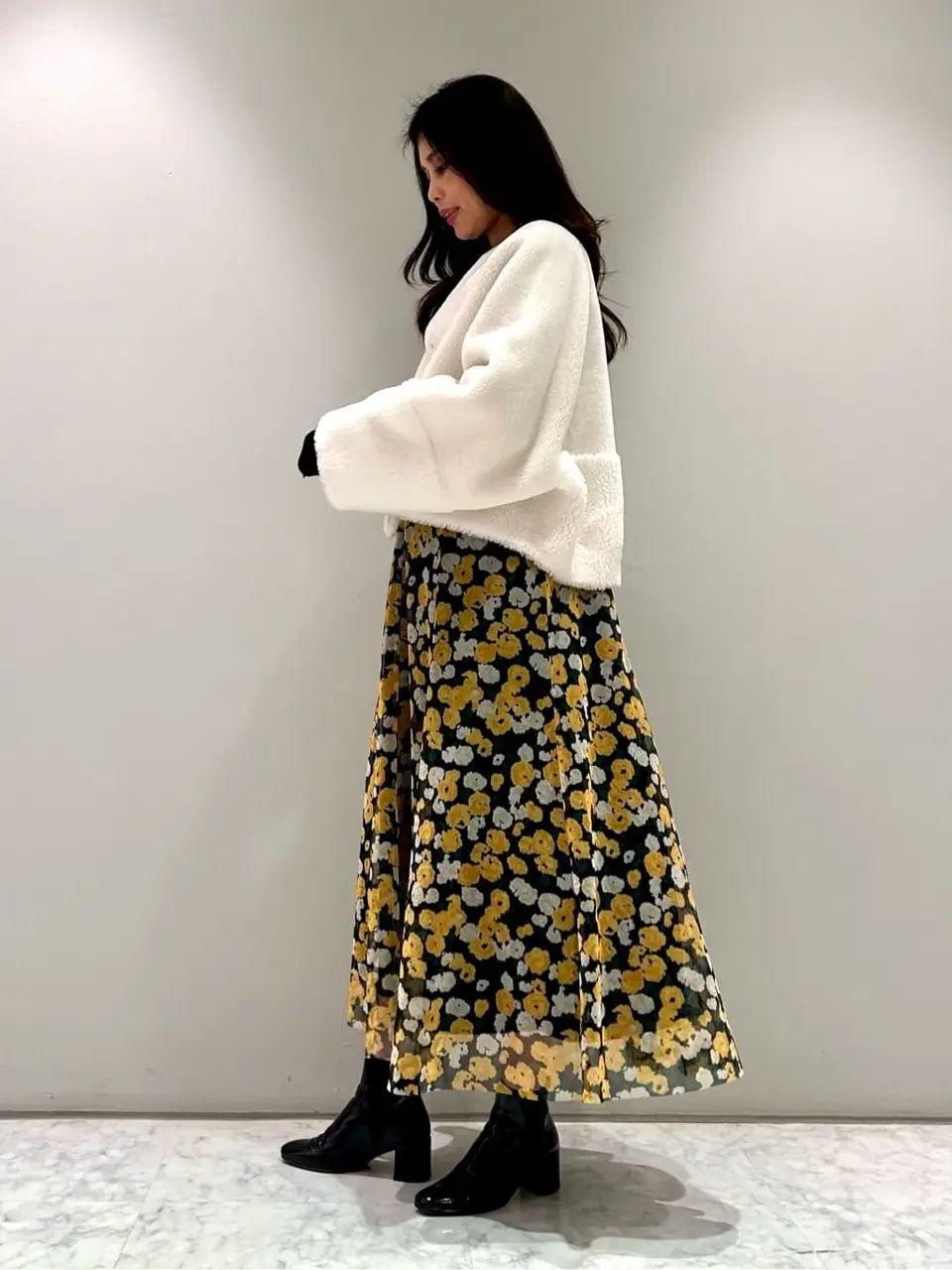 ORIGINATED IN GRACE CONTINENTAL 志田　悠 コーディネート画像