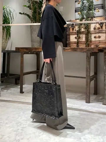 ORIGINATED IN GRACE CONTINENTAL 三浦　芙優 コーディネート画像