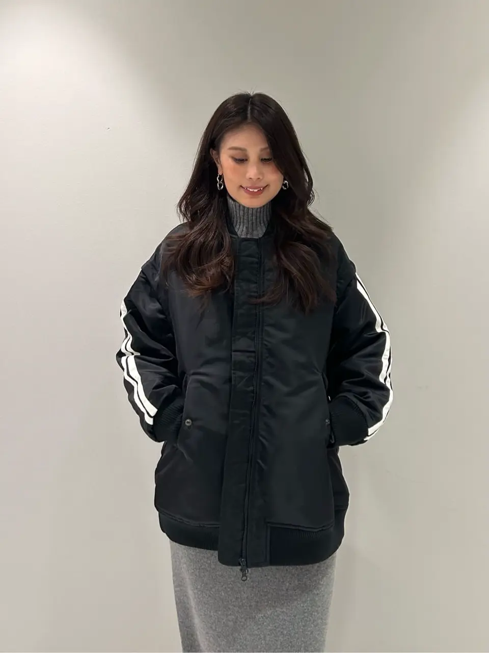 ORIGINATED IN GRACE CONTINENTAL 志田　悠 コーディネート画像