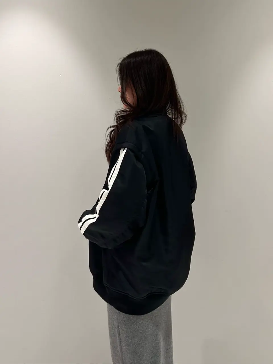 ORIGINATED IN GRACE CONTINENTAL 志田　悠 コーディネート画像