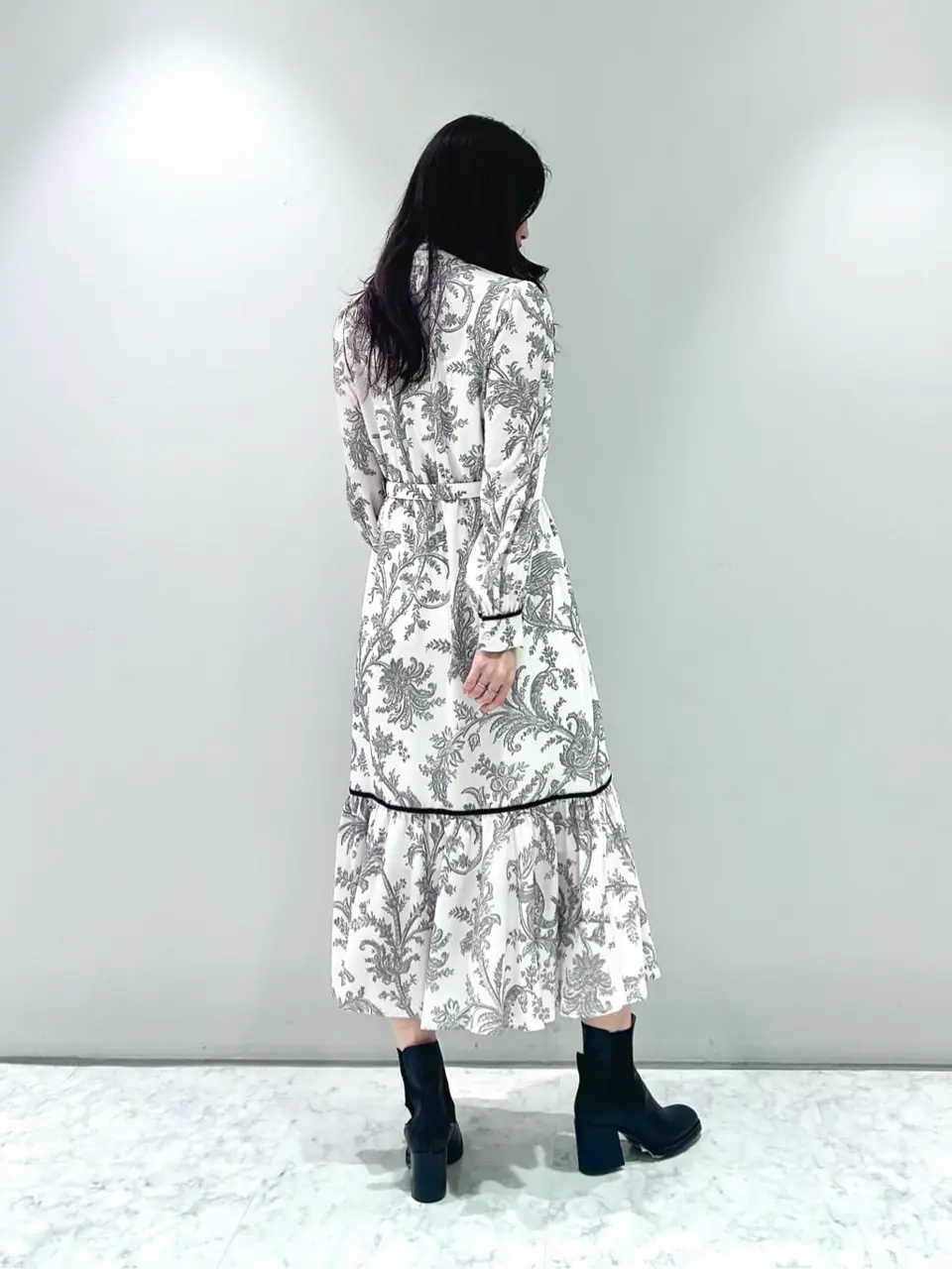 ORIGINATED IN GRACE CONTINENTAL 志田　悠 コーディネート画像