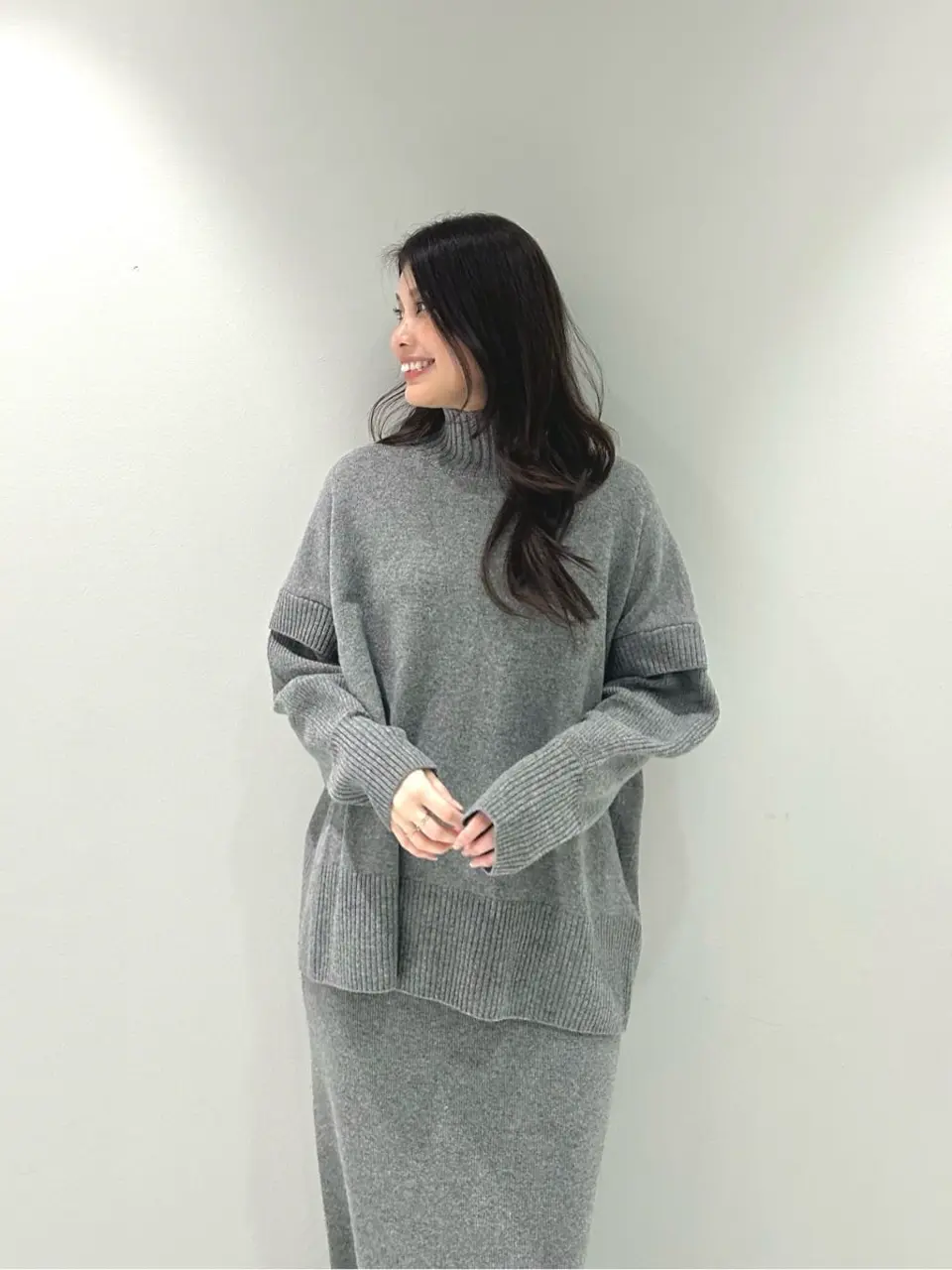 ORIGINATED IN GRACE CONTINENTAL 志田　悠 コーディネート画像