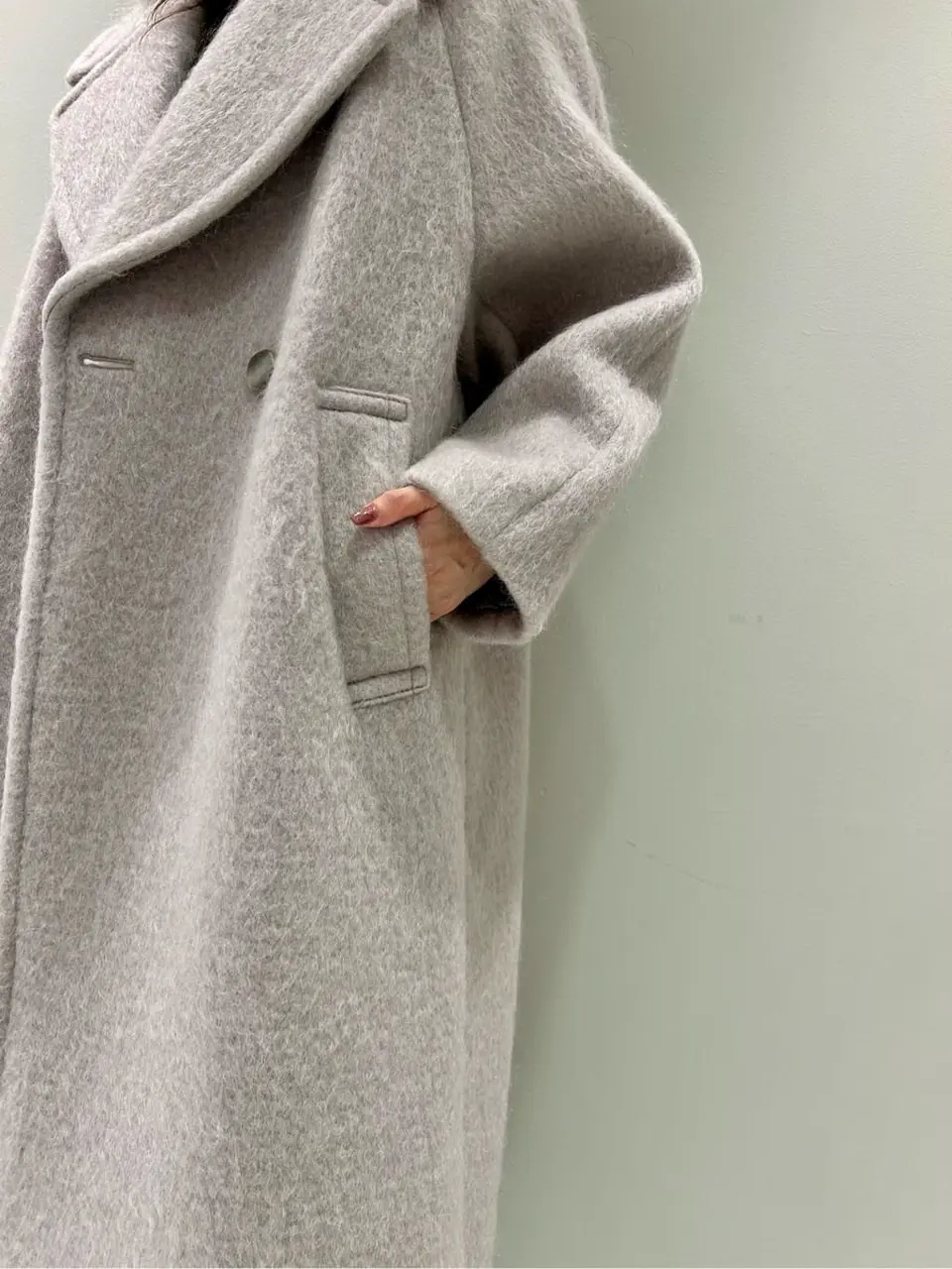 ORIGINATED IN GRACE CONTINENTAL 志田　悠 コーディネート画像