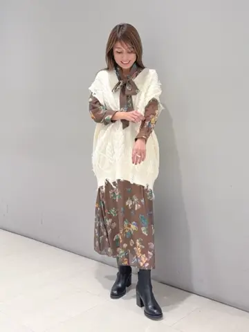 ORIGINATED IN GRACE CONTINENTAL yukimi yonee コーディネート画像