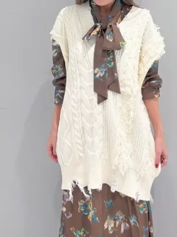 ORIGINATED IN GRACE CONTINENTAL yukimi yonee コーディネート画像