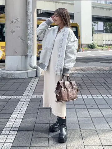 ORIGINATED IN GRACE CONTINENTAL yukimi yonee コーディネート画像