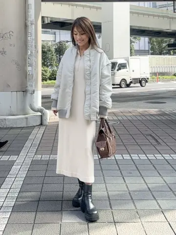 ORIGINATED IN GRACE CONTINENTAL yukimi yonee コーディネート画像