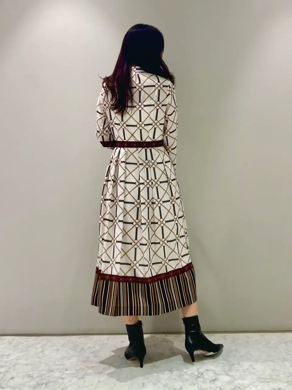 ORIGINATED IN GRACE CONTINENTAL 志田　悠 コーディネート画像