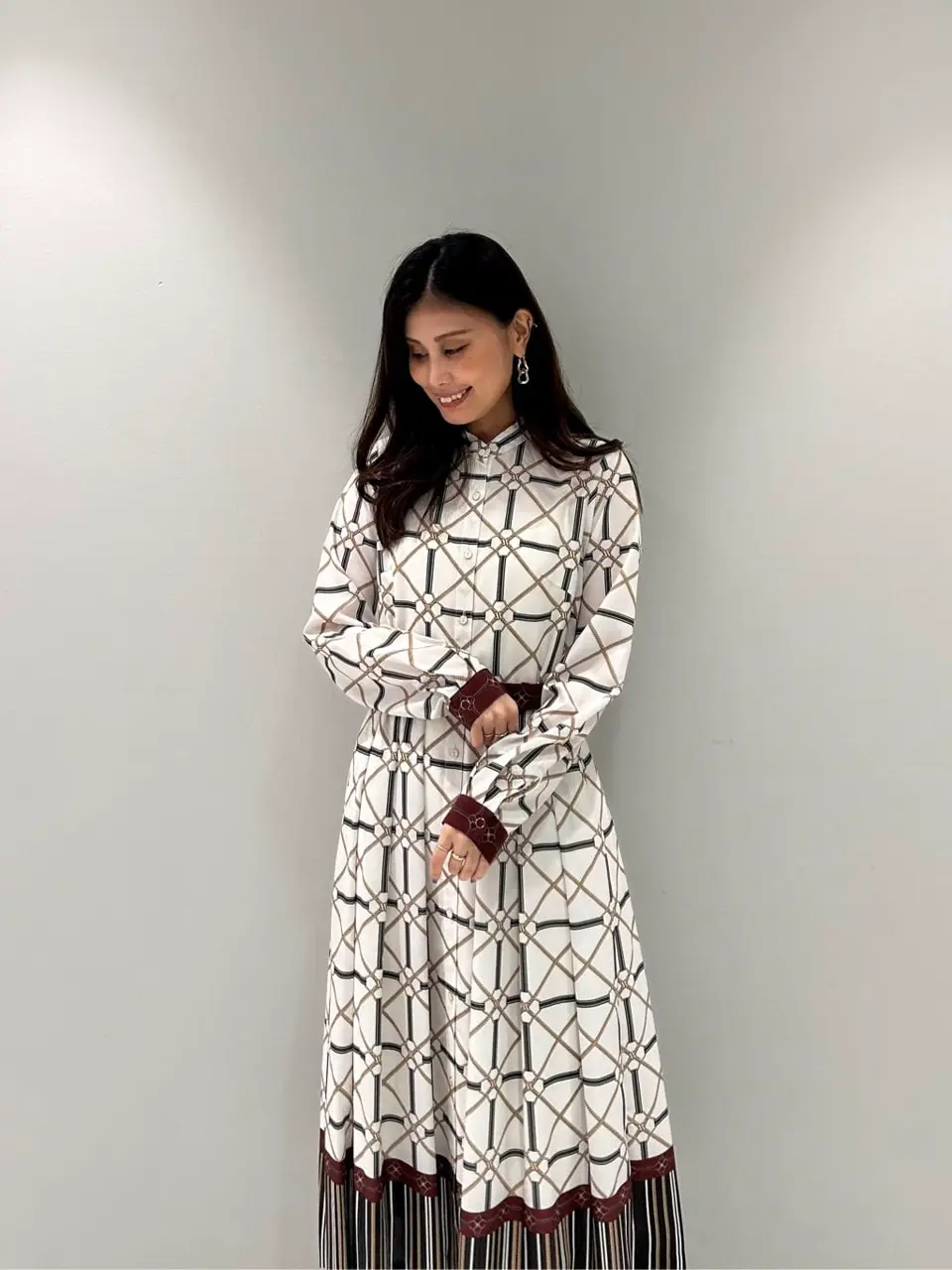 ORIGINATED IN GRACE CONTINENTAL 志田　悠 コーディネート画像