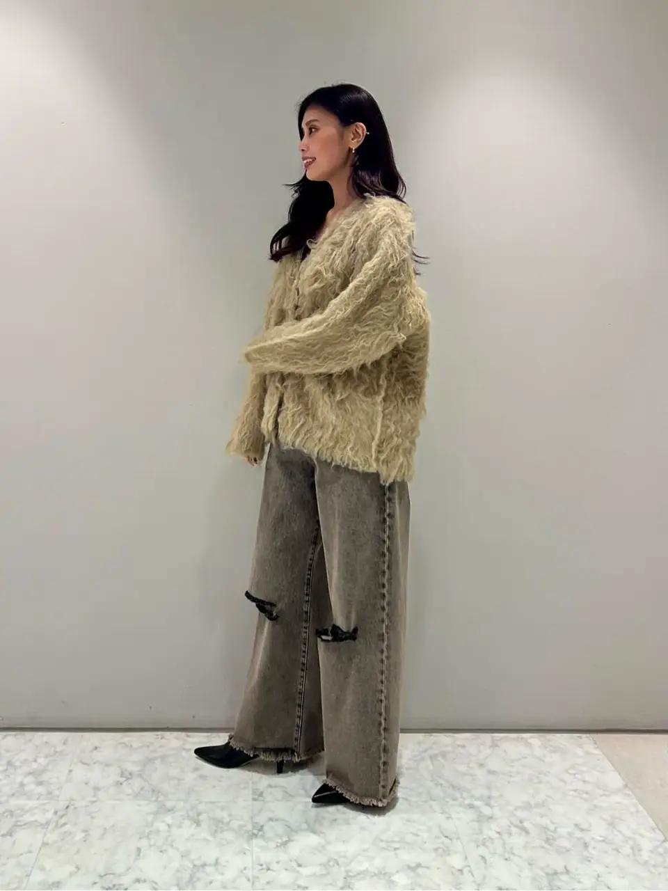 ORIGINATED IN GRACE CONTINENTAL 志田　悠 コーディネート画像