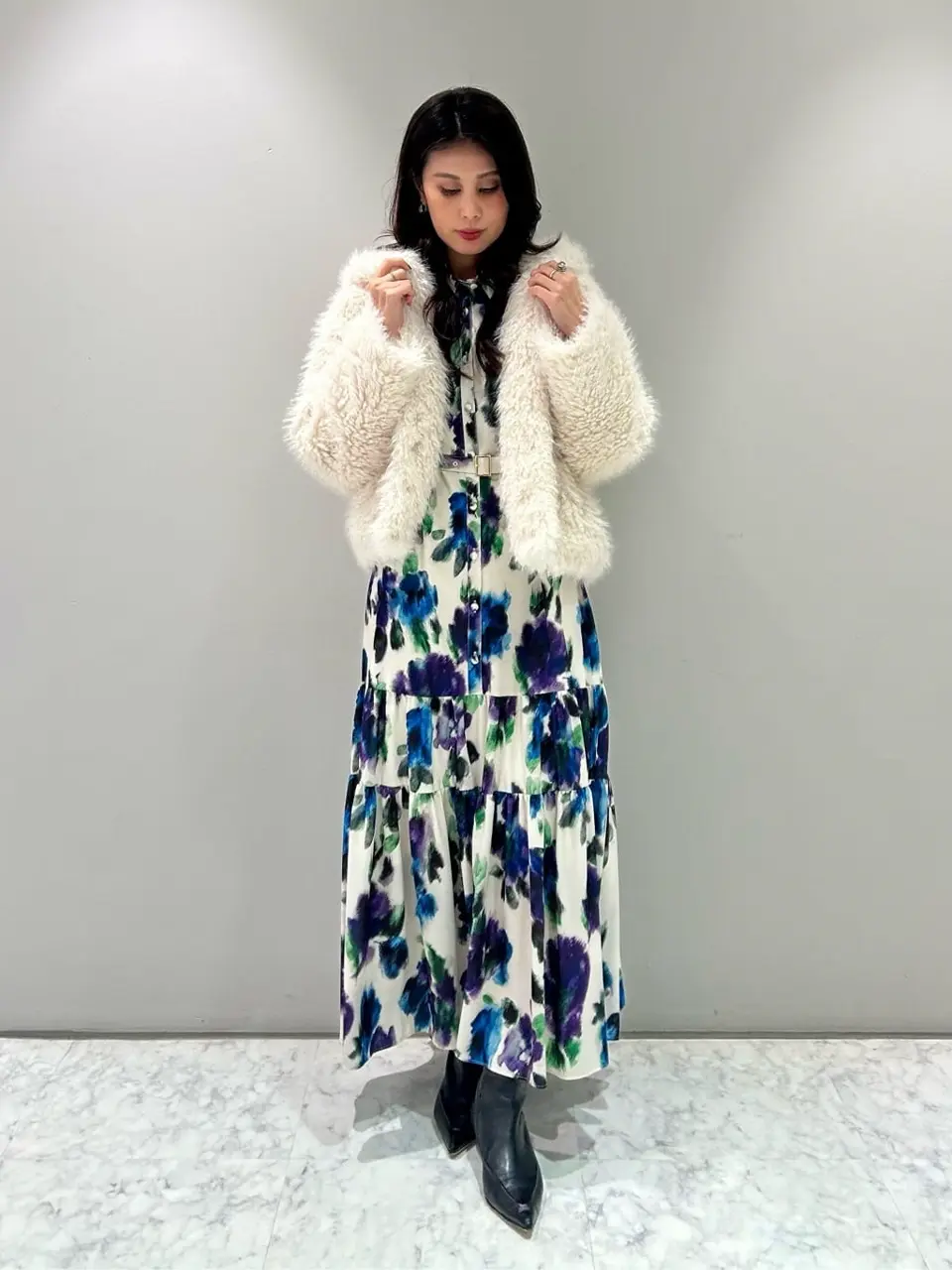 ORIGINATED IN GRACE CONTINENTAL 志田　悠 コーディネート画像