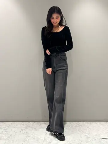 ORIGINATED IN GRACE CONTINENTAL 志田　悠 コーディネート画像