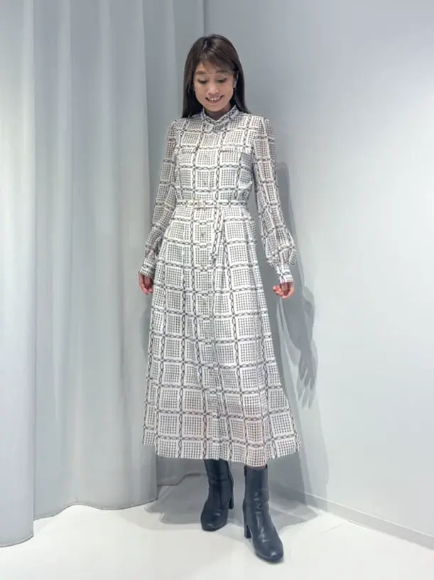 ORIGINATED IN GRACE CONTINENTAL yukimi yonee コーディネート画像