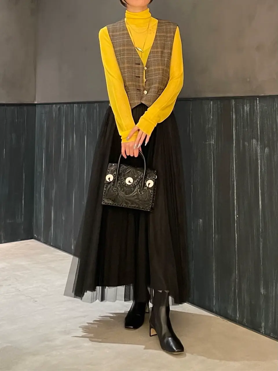 ORIGINATED IN GRACE CONTINENTAL 三浦　芙優 コーディネート画像