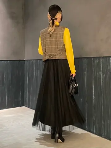 ORIGINATED IN GRACE CONTINENTAL 三浦　芙優 コーディネート画像